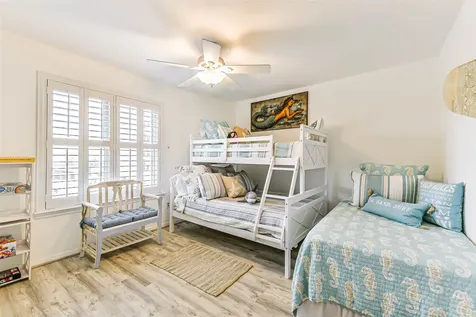 7312 Seawall Boulevard 217 Galveston TX 77551