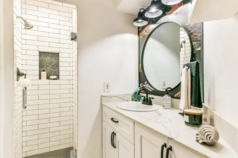 7312 Seawall Boulevard 217 Galveston TX 77551