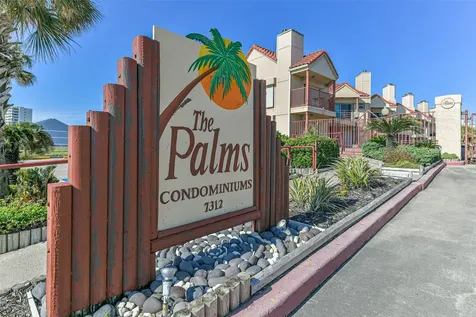7312 Seawall Boulevard 217 Galveston TX 77551