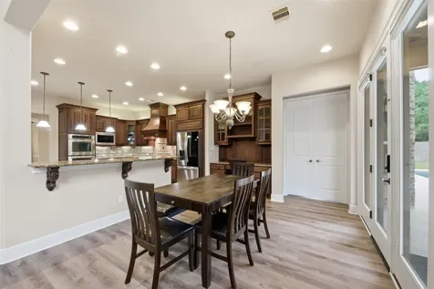 2300 Halls Creek Court Friendswood TX 77546