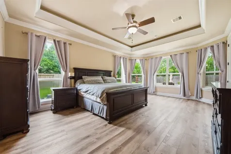 2300 Halls Creek Court Friendswood TX 77546