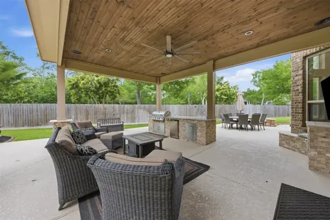 2300 Halls Creek Court Friendswood TX 77546