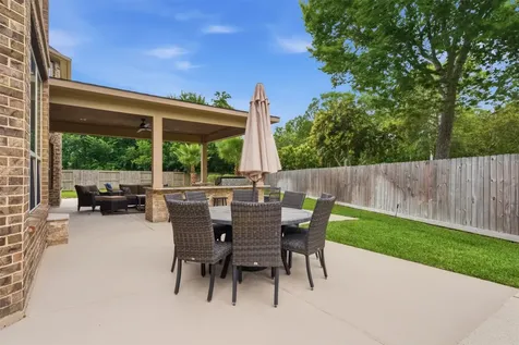 2300 Halls Creek Court Friendswood TX 77546