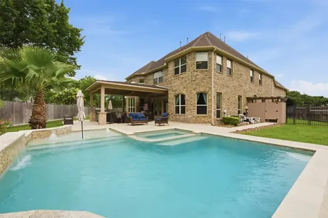 2300 Halls Creek Court Friendswood TX 77546