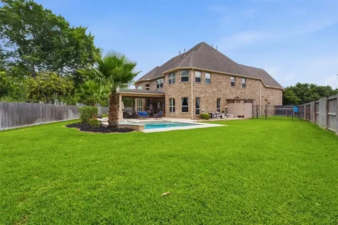 2300 Halls Creek Court Friendswood TX 77546