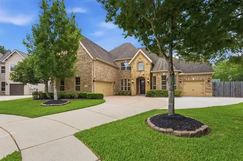 2300 Halls Creek Court Friendswood TX 77546