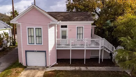 1114 12th Street Galveston TX 77550