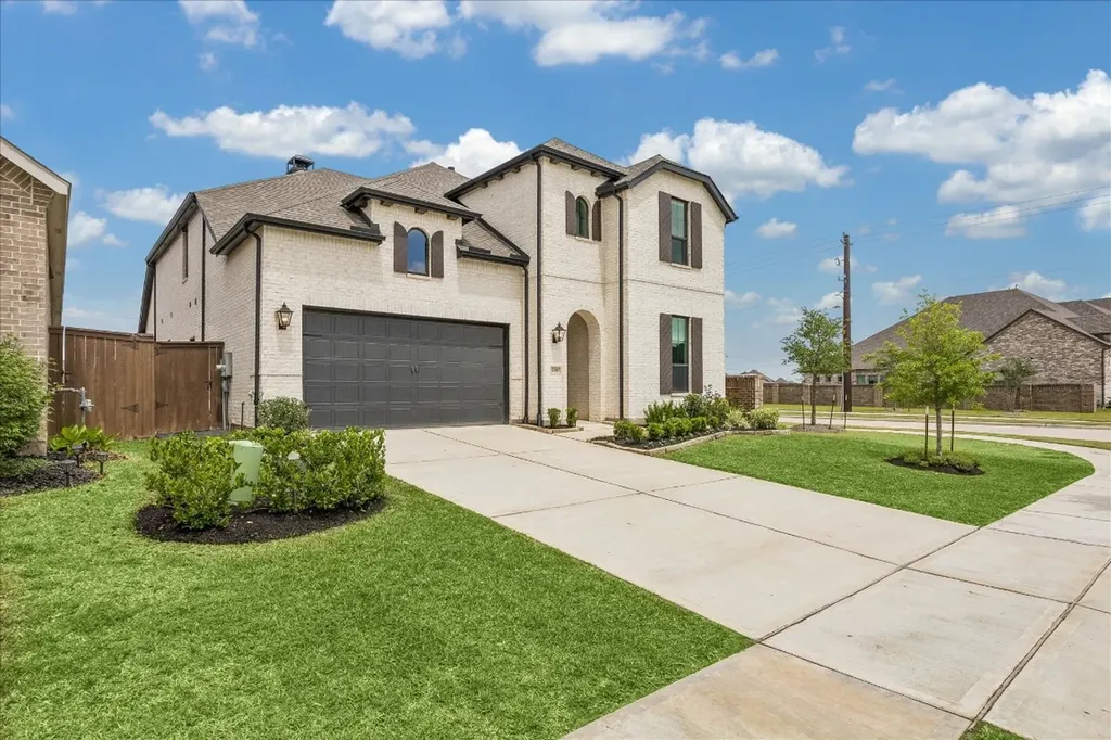 438 Livermore Street Webster TX 77598