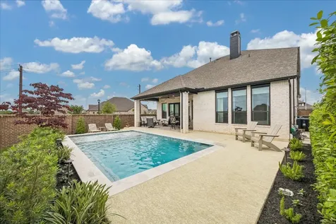 438 Livermore Street Webster TX 77598