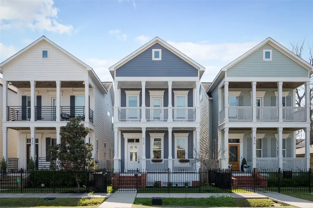 828 E 28th Street Houston TX 77009