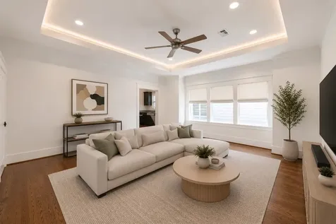 828 E 28th Street Houston TX 77009