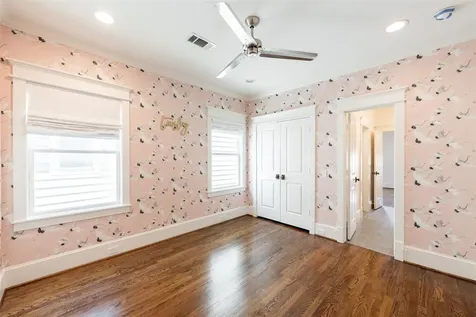 828 E 28th Street Houston TX 77009