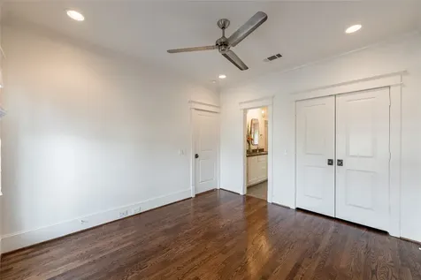 828 E 28th Street Houston TX 77009