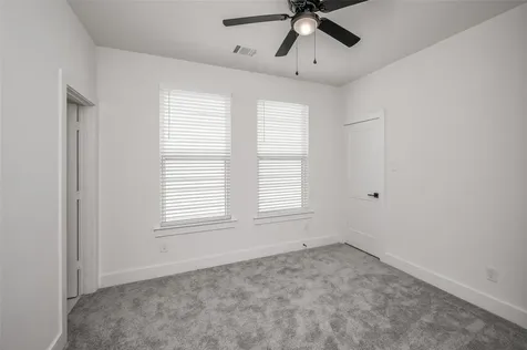 1216 Mcneil Street Houston TX 77009