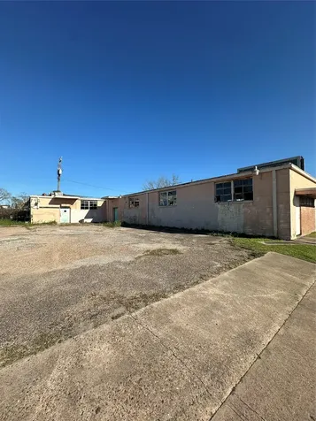 8243 Telephone Road Houston TX 77061