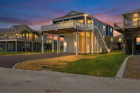 4411 Strand Avenue Crystal Beach TX 77650