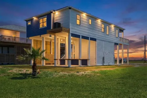 4411 Strand Avenue Crystal Beach TX 77650