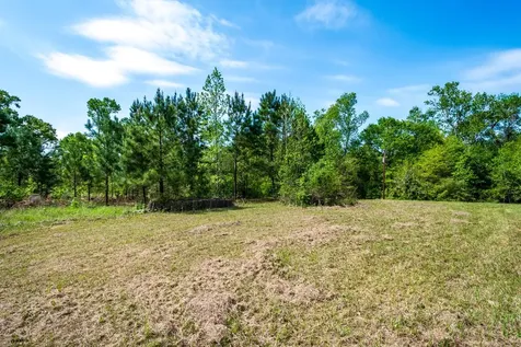 708 County Road 2307 Cleveland TX 77327