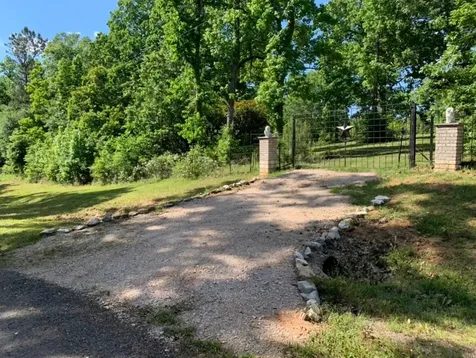 708 County Road 2307 Cleveland TX 77327