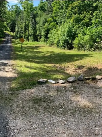 708 County Road 2307 Cleveland TX 77327