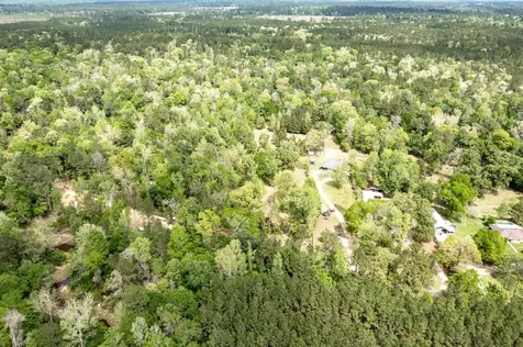 708 County Road 2307 Cleveland TX 77327