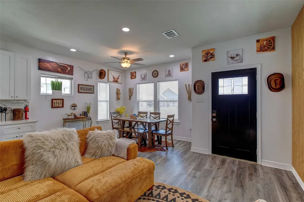 9816 Masterson Street Houston TX 77029