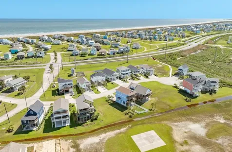 25214 Sausalito Drive Galveston TX 77554