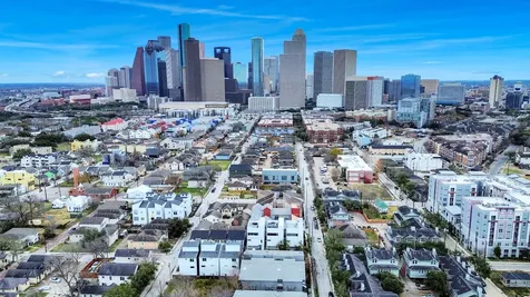 1428 Bailey Street Houston TX 77019