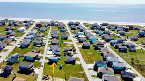 975 Fisherman Drive S Galveston TX 77650