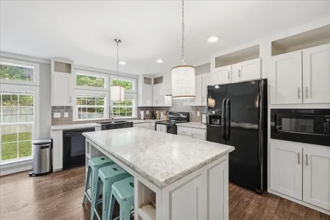 209 Knollwood Drive Jasper TX 75951