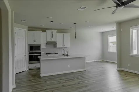 2925 Cliff Ridge Lane Katy TX 77493