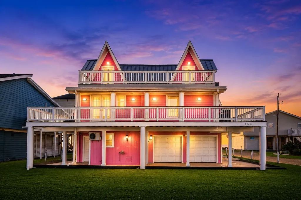 21239 Gulf Drive Galveston TX 77554