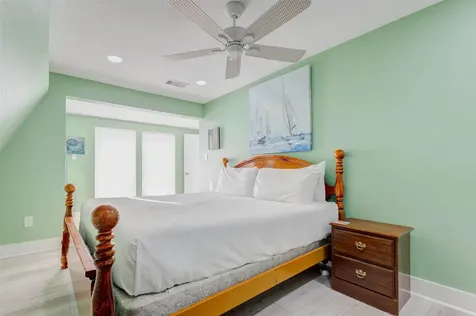 21239 Gulf Drive Galveston TX 77554
