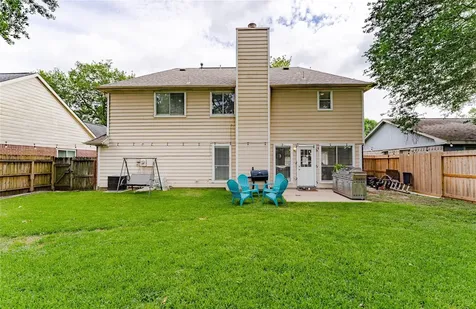 3022 Norwich Street Pearland TX 77584