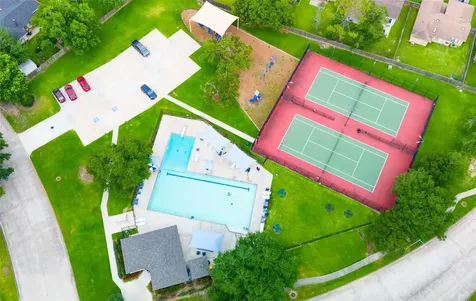 3022 Norwich Street Pearland TX 77584