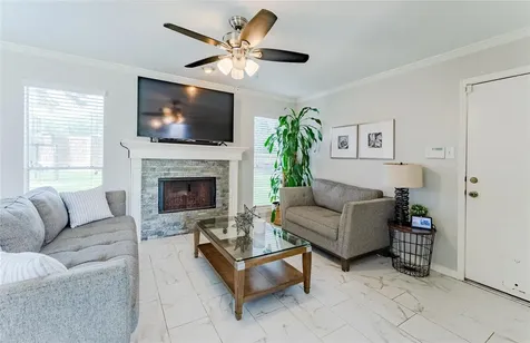 3022 Norwich Street Pearland TX 77584