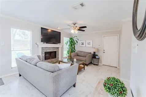 3022 Norwich Street Pearland TX 77584