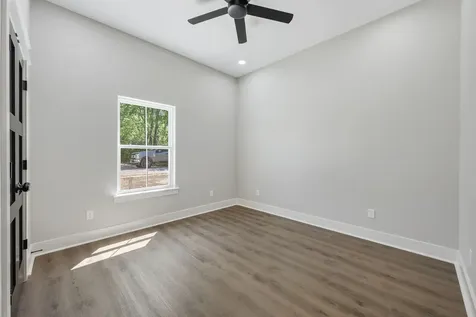 312 Morehead Street E Franklin TX 77856