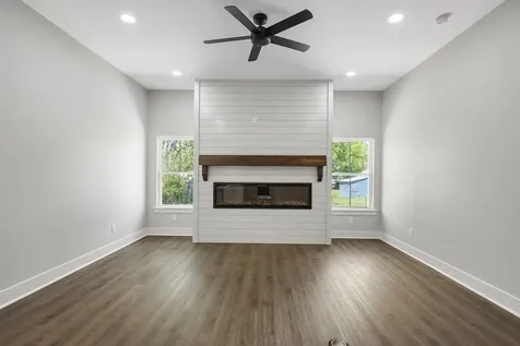 312 Morehead Street E Franklin TX 77856