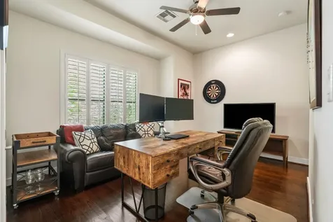 4205 Koehler Street B Houston TX 77007