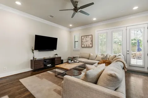 4205 Koehler Street B Houston TX 77007