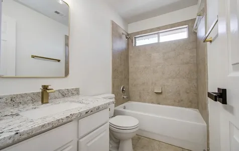 2402 Leslie Lane Deer Park TX 77536