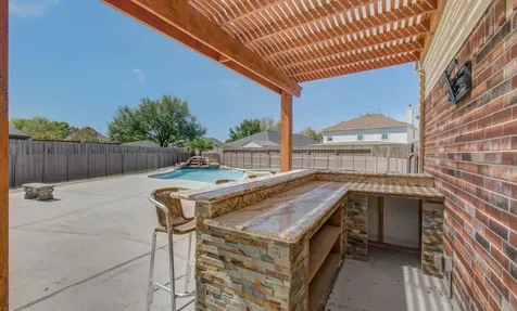 2402 Leslie Lane Deer Park TX 77536