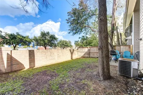 14420 Walters Road 58 Houston TX 77014
