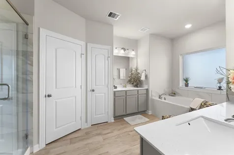 41 Armand Shore Drive Pasadena TX 77058