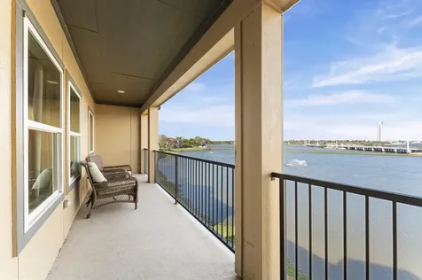 41 Armand Shore Drive Pasadena TX 77058