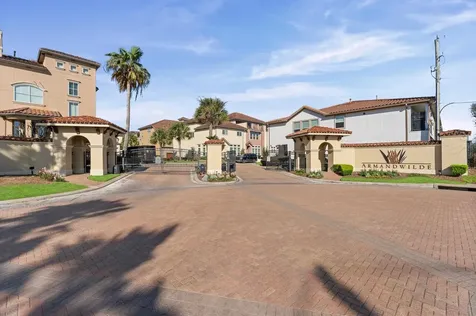 41 Armand Shore Drive Pasadena TX 77058
