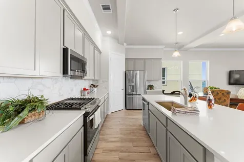 41 Armand Shore Drive Pasadena TX 77058