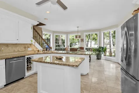 6 S Brokenfern Drive The Woodlands TX 77380