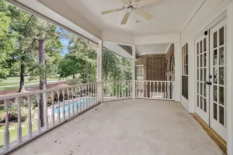 6 S Brokenfern Drive The Woodlands TX 77380